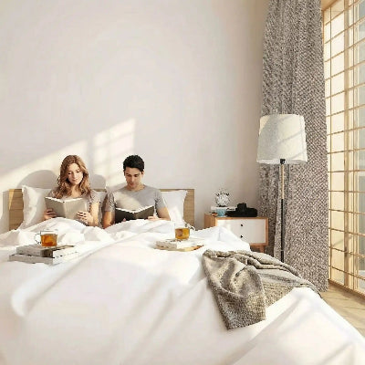 lampadaire vintage lampatin couple lisant dans le lit