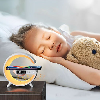 lampes de chevet dans chambre enfant endormi