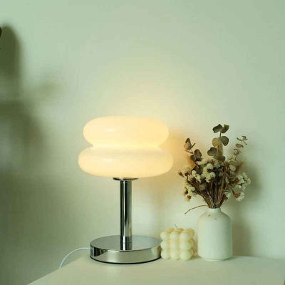 lampes de table macaron beige trois intensités lumineuses